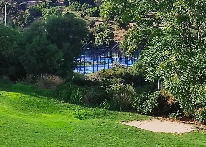 Cap Esterel - 2 Pieces Vue *